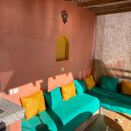 The Rainbow House Apartman Mirleft Kültér fotó