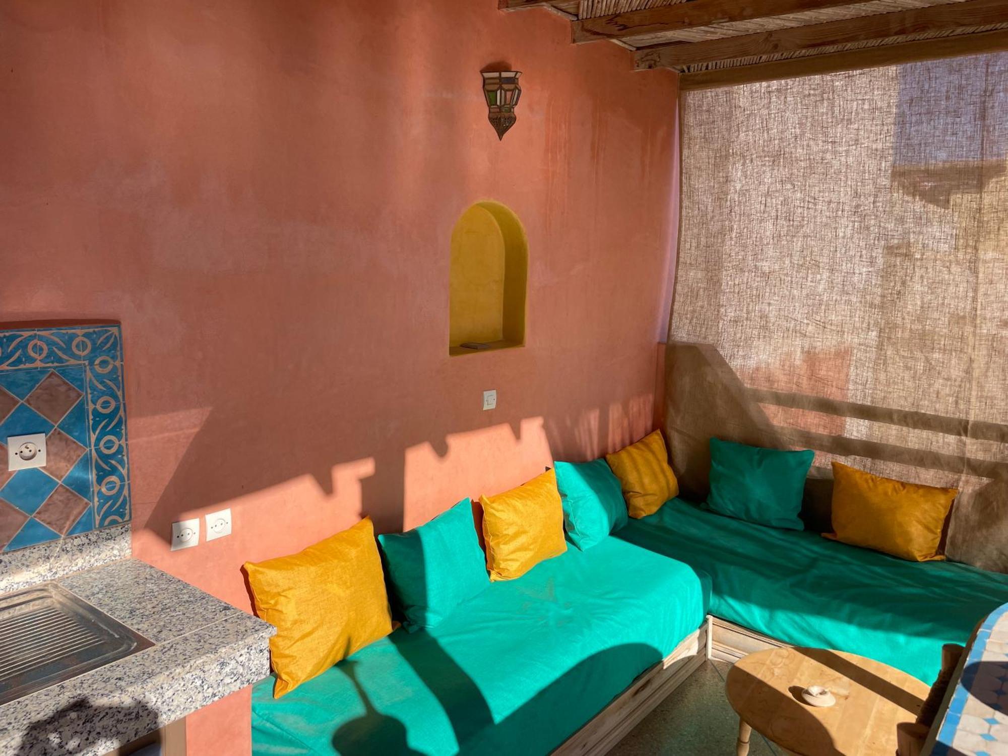 The Rainbow House Apartman Mirleft Kültér fotó